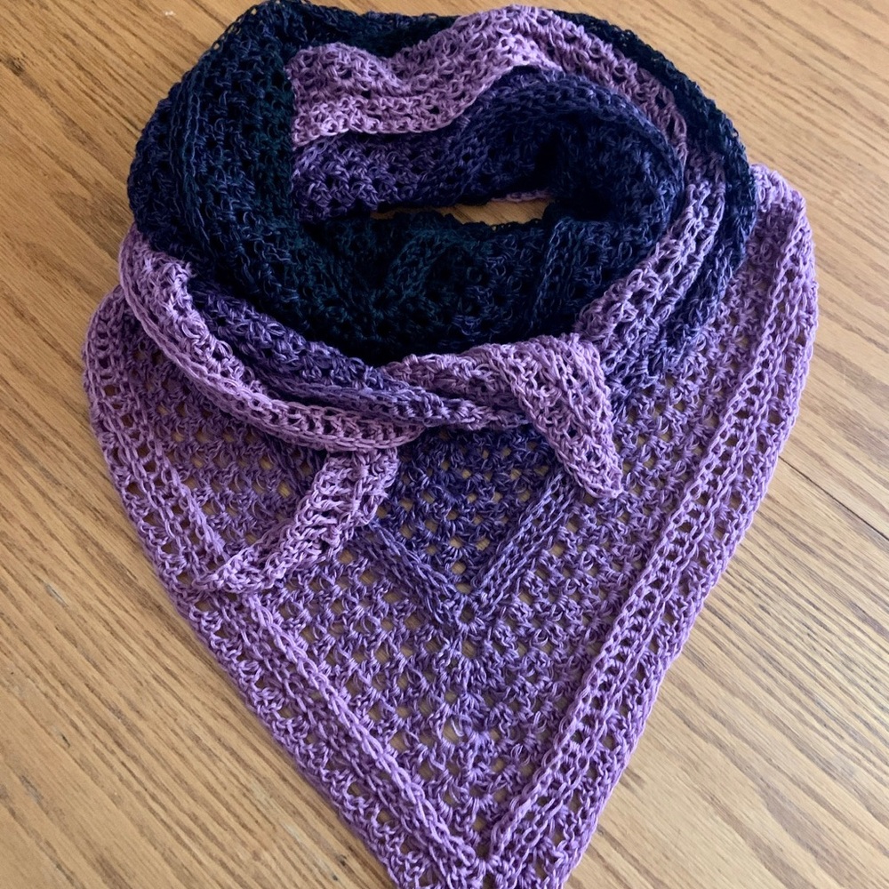 Handcrafted Scarf - Purple and Black - Picture 2 of 4